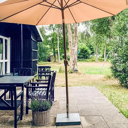 Vakantiehuis 3 Bedroom Lovely In